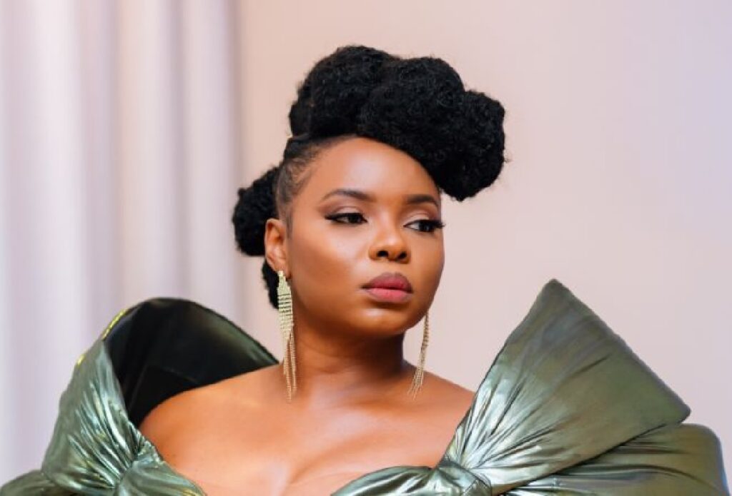 CAN-2023-Yemi-Alade-met-en-garde-les-Super-Eagles-contre-les-poignees-de-main-malchanceuses-1024×695