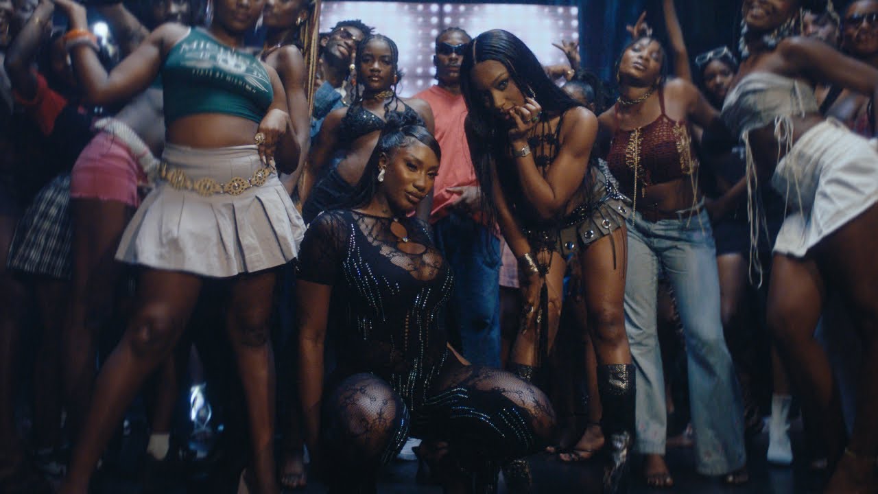 Aya Nakamura – Hypé feat. Ayra Starr (Clip Officiel)